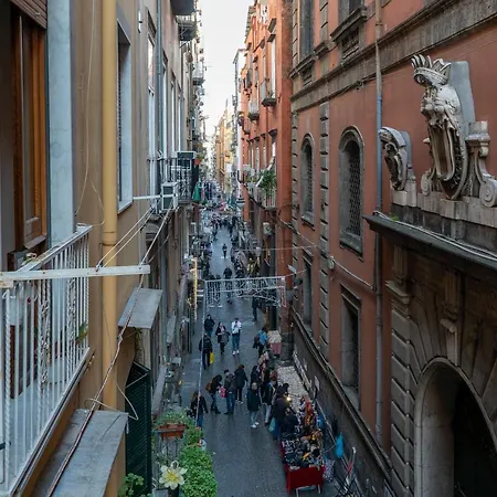 Couette-café Napoliviva Naples